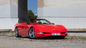 Prodám 2003 Chevrolet Corvette Convertible - 12
