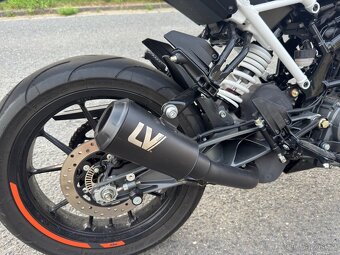 KTM 390 DUKE - 12