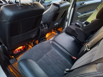 Mercedes ML350 4Matic AMG v plné výbavě, benzín 200kW. - 12