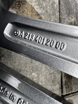 Originál alu kola Mercedes 5x112 R19 w213 zimní Michelin - 12