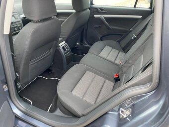 Škoda Octavia Combi 2.0 TDI 4x4 Scout - 12