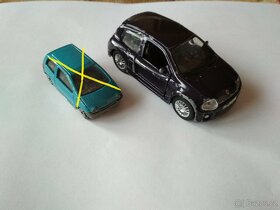 autíčka - angličáky Renault - 12