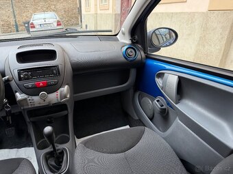 Toyota Aygo 1.0i 50kw koup.ČR Klima nová STK Serviska - 12