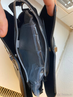 nová crossbody kabelka ČERNÁ/ŠEDÁ/ KRÉMOVÁ - 12