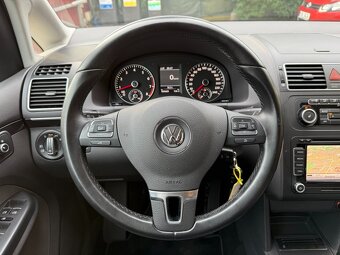 Volkswagen Touran,  1.4TSI 103KW HIGHLINE Bi-Xenon - 12