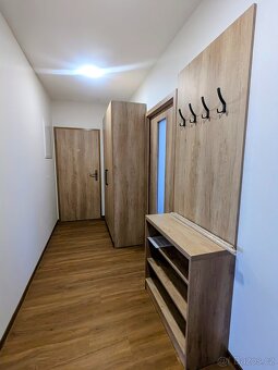 Pronájem bytu 2+kk s balkonem v novostavbě b.domu v Hodoníně - 12