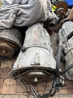 Motory mercedes w211 , w220 240i 320i m112 , převodovky - 12