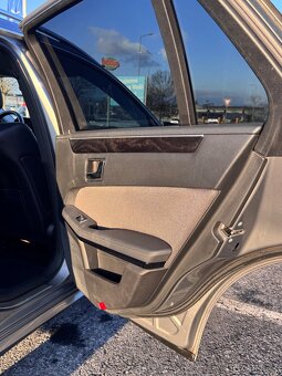 Mercedes - Benz E200 Avangard - 12