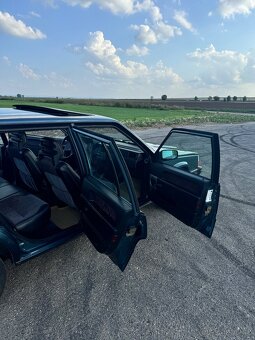 Volvo 740 - 12