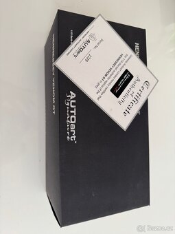 Hennessey Venom GT - AUTOart Signature 1:18 - 12