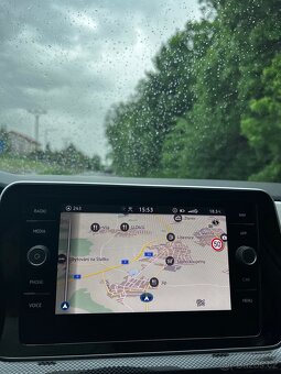 Volkswagen T-Cross - 12