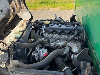 NISSAN CABSTAR TŘÍSTRANNÝ SKLÁPĚČ 2.5 DCI - 12