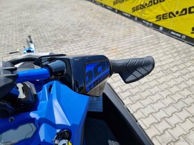 Sea - Doo SPARK TRIXX 900 HO ACE 3-up iBR 90hp modrá - 12