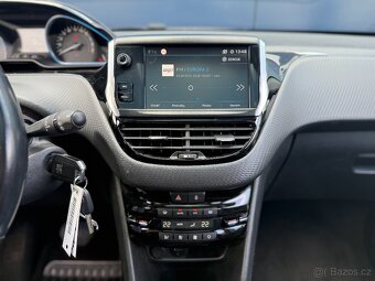 Peugeot 2008 ALLURE, 110 koní, Automat, Panorama - 12