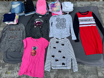 Dívčí oblečení vel. 142-158, větší množství - 12