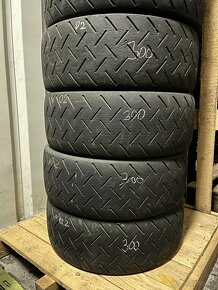 Prodám závodní pneu HOOSIER / Michelin R16" - R17" - 12