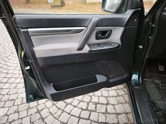 Mitsubishi Pajero, 3.2, 147kw 1.majitel, orig.bez DPF - 12
