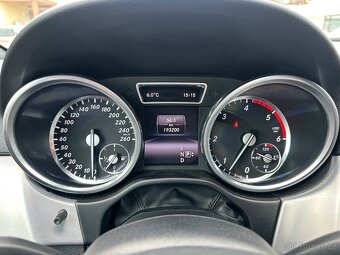 Mercedes-Benz ML 350d 4M - 12