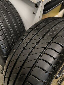 Alu kola Hyundai i20 5x114,3 r16 Originál, pneu Michelin 98% - 12
