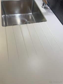 Kuchyňská linka -vysoký lesk - 12