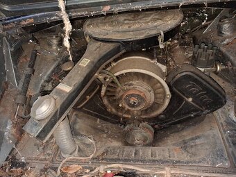 Tatra 613 rok 2004 - 12