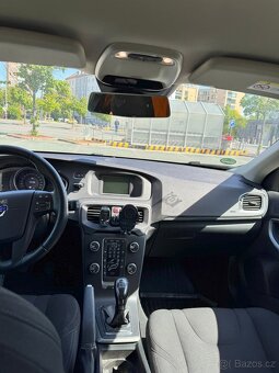 Volvo V40 D2 2015 134 500 km - 12