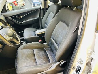 HYUNDAI IX20 1.4 i BENZÍN ALU KOLA, MULTIFUNKČNÍ VOLANT - 12