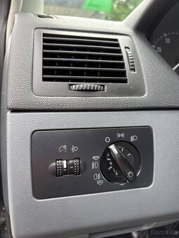 Škoda Fabia - 12
