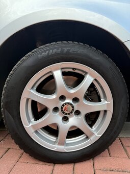 Volkswagen passat b7 1,6 tdi 77kw - 12