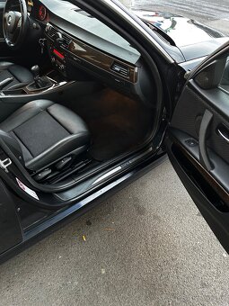 Bmw e90 330xd 180 kw 3.0 diesel rok 2010 - 12