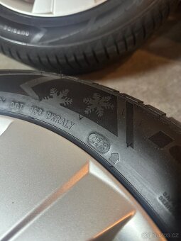 ALU Kola ŠKODA 5x112 R17 ZEUS Zánovní Zimní Pneu 215/55/17 - 12