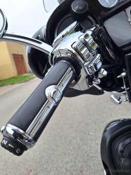Harley Davidson Electra Glide FLHTKL Ultra limited Low 1690 - 12