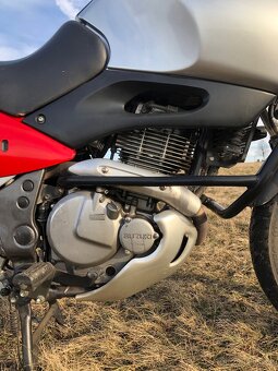 Suzuki xf 650 freewind - 12