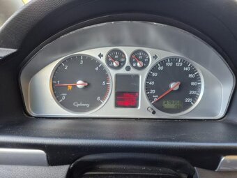 Prodám Ford Galaxy 1.9TDI 85kW 7-míst - 12