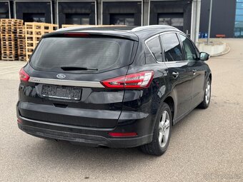 Ford s max - 12