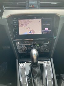 VW Passat B8 2.0 TDI 140Kw 2020/Kůže/Virtual/Panorama - 12