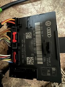 díly Audi A4 B8 - 12