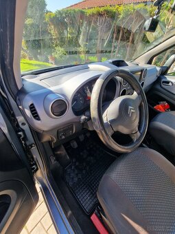 Citroën Brelingo 1.6 HDi 16V - 12