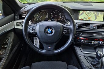 BMW 528i F11- M-PAKET-MANUÁL-190KW-84TIS.KM-6-VÁLEC-TOP STAV - 12