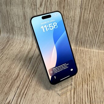 iPhone 15 128GB, bílý (12 měsíců záruka) - 12