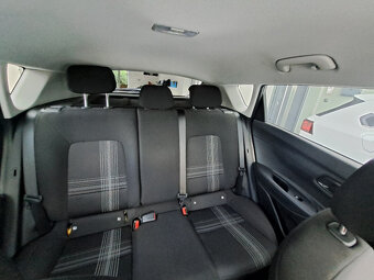 Hyundai Bayon 1,2i MT SMART CLIMATE šedé barvy - 12