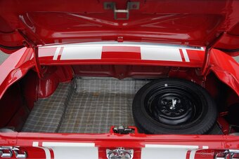 1967 Ford Mustang Fastback - 12