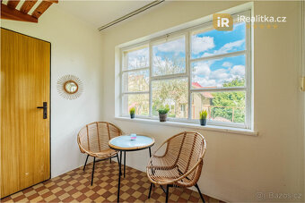 Prodej velkého domu s garáží a zahradou, 850 m2 - Tábor - 12