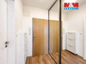 Pronájem bytu 1+kk, 33 m², Klecany, ul. V Honech - 12