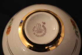 Porcelán - kávové, čajové a jídelní sety a další z pozůstalo - 12