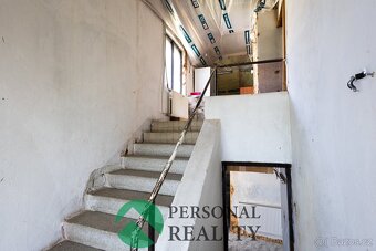 Prodej, rodinný dům 6+1, 1222 m2 - Týček, okr. Rokycany - 12