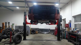 Dvousloupový zvedák BOR5000E 5000 KG NOVÝ NEPOUŽITÝ rv2025' - 12