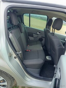 Renault Modus na prodej – ideální městské auto - 12