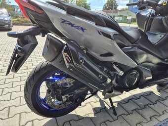 Yamaha T-Max 560 - 12