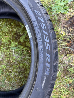 zimní pneu Pirelli sottozero 3 245/45/19 275/35/19 5,5-6mm - 12